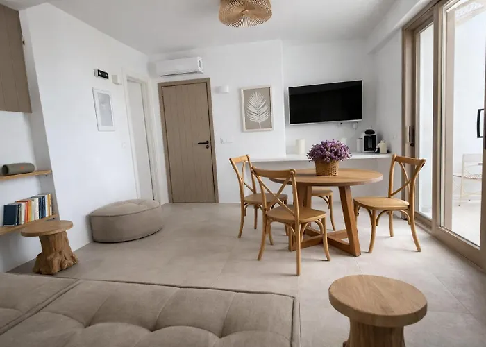 Апартаменты Reya